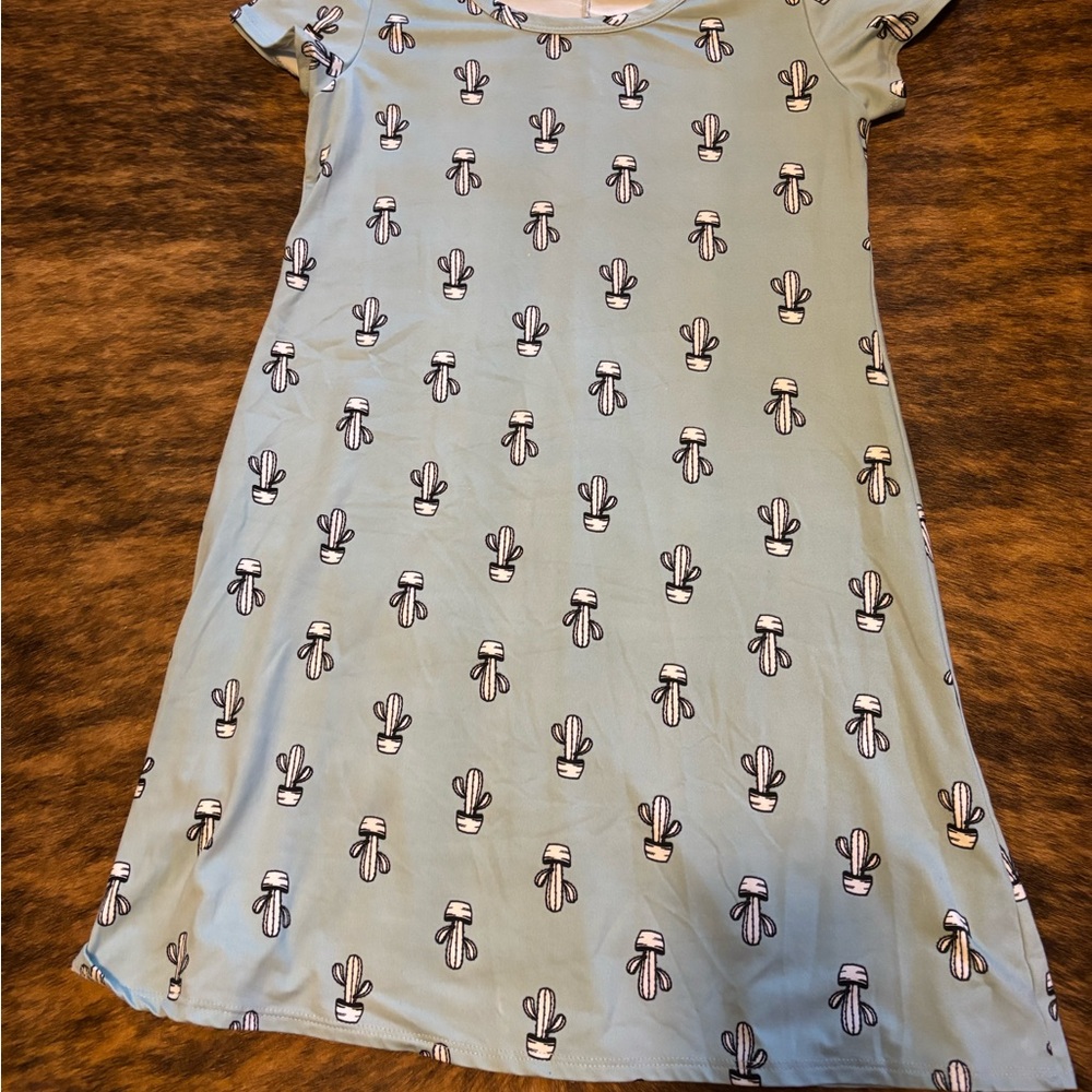 Cactus Print Dress in Light Blue/Mint